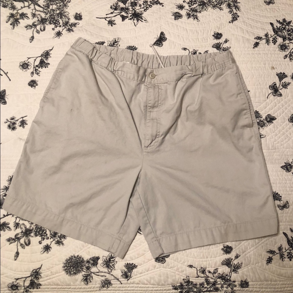 Men's St. John's Bay shorts in good overall cond